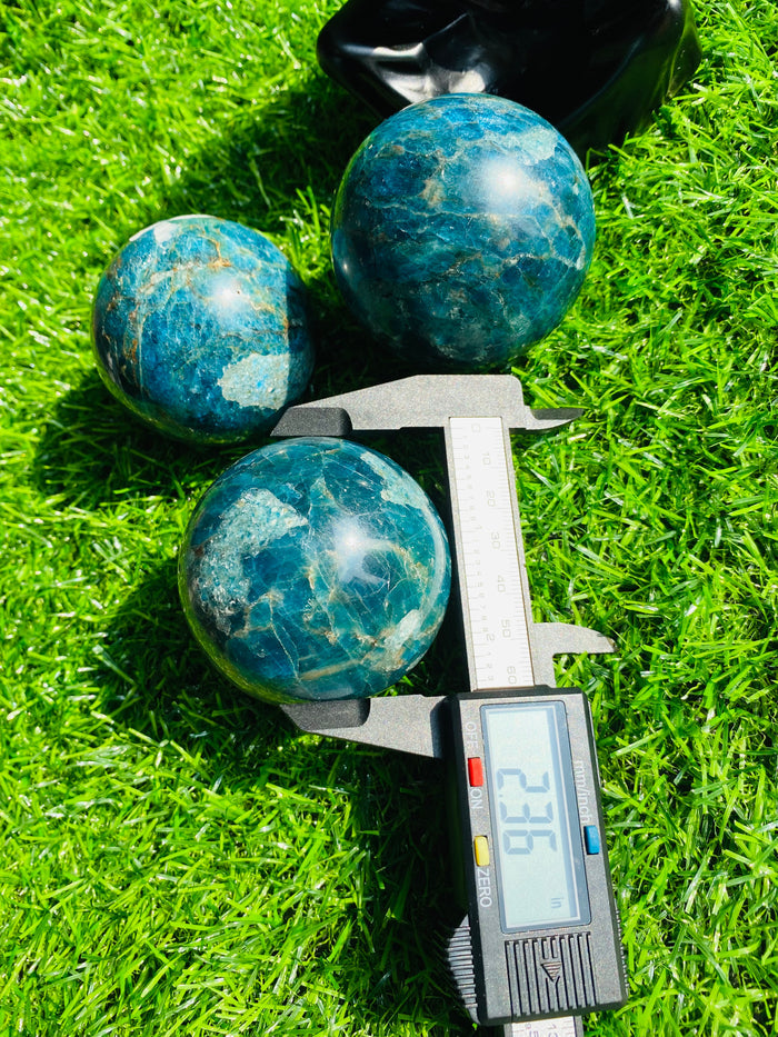 Blue apatute Sphere