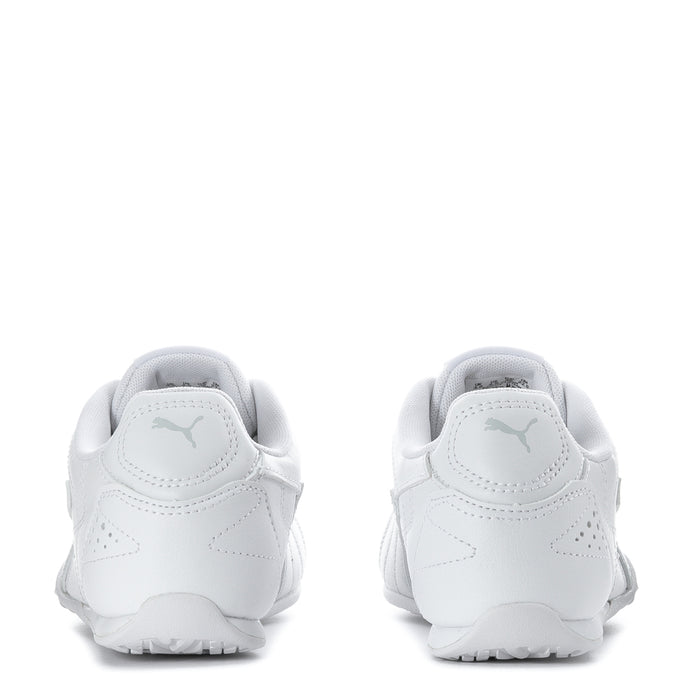 Youth low-top sneakers heel view, white leather-look upper with gray logo detail.