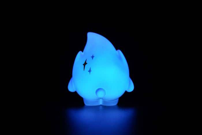 FLAEW Shooting Star by MUPA x Ngaew Ngaew, a 7cm resin toy with stars, featuring a 20% chance for a Secret Version.