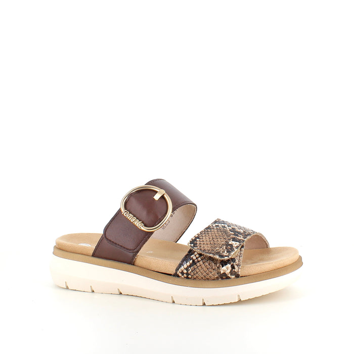 Slip-on sandal i brun med ormskinnsmönster – lätt komfort & avtagbar innersula
