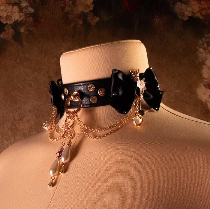 12.5" - 15" - "Crowned Familiar" Black Leather & Rose Gold Bondage Collar