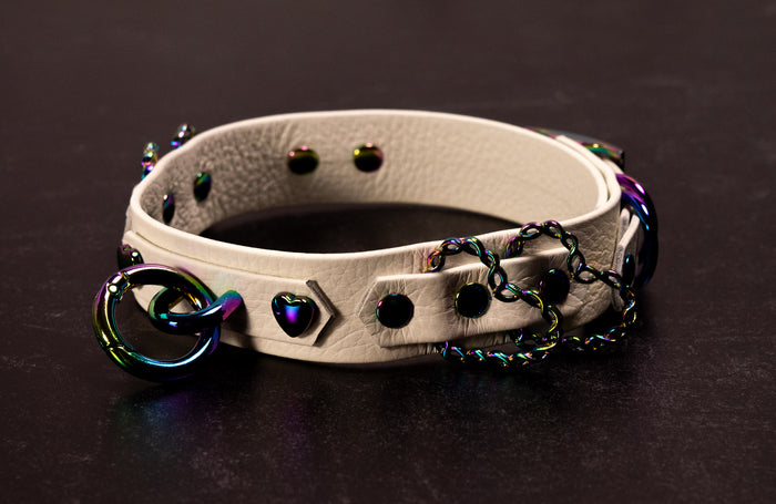 12.5" - 15.5" White & Rainbow Heart Collar _ LIMITED _