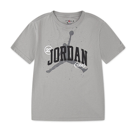 Medium grey youth Jordan graphic T-shirt with crew neck and short sleeves