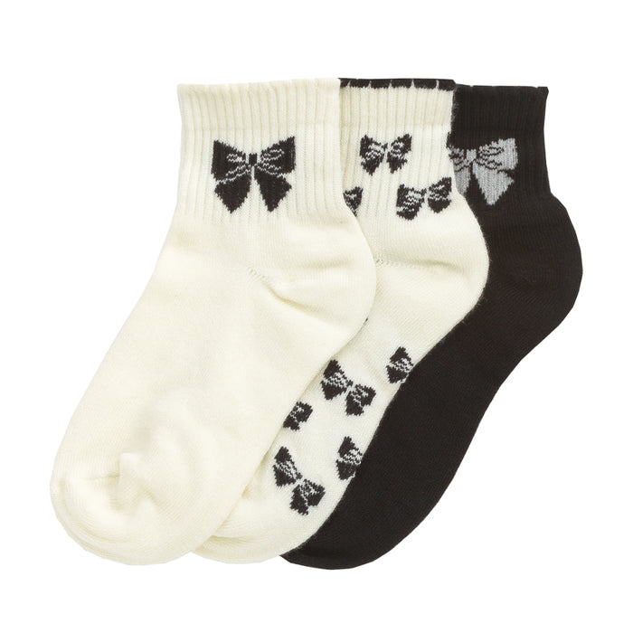 3-pack medium quarter socks in ivory and black, with bow prints