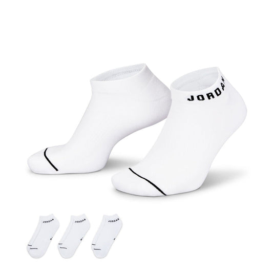 3-pack no-show socks, white with JORDAN logo and black heel/toe trim