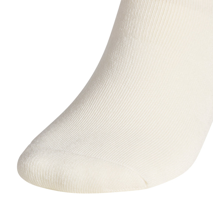 Single crew sock in off-white with ribbed knit texture
