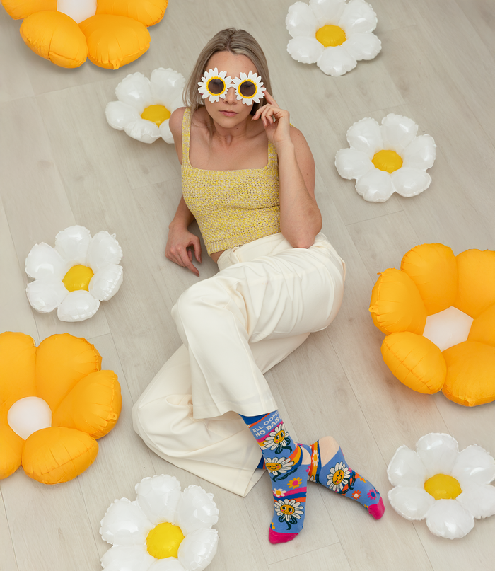 FUN DAISY COLOURFUL FLOWER PATTERN SOCKS WOMEN UPTOWN SOX