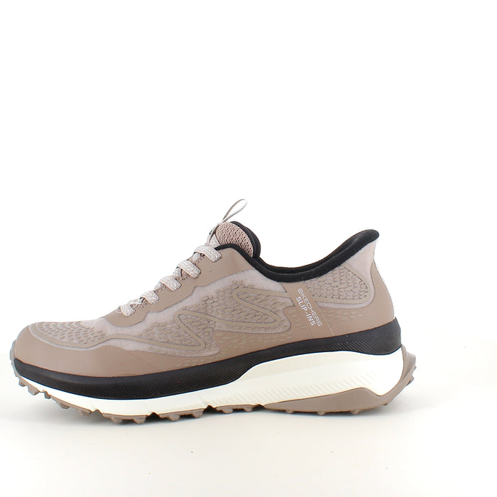 Beige Skechers vattentäta slip-in skor med Memory Foam och god stötdämpning