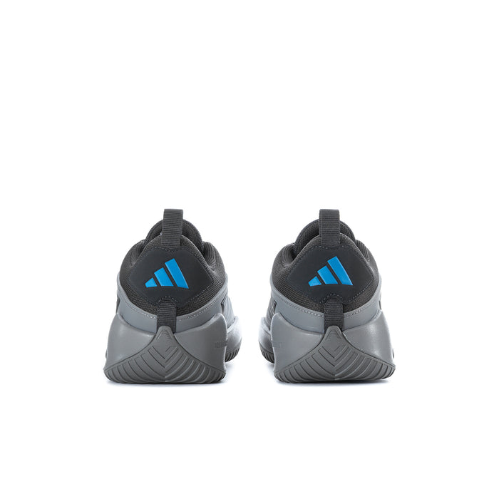 Mens sneakers back view with blue heel logo and light gray molded heel detail