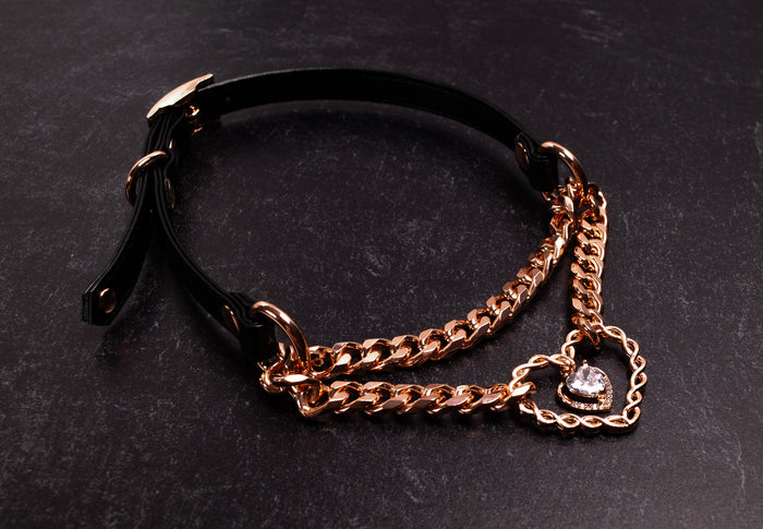 Black Leather Chained Heart Martingale Collar in Rose Gold