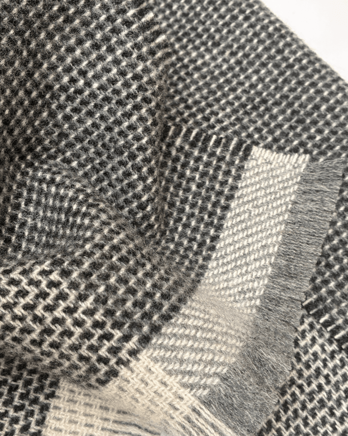 Black/Ecru Tweed Merino Lambswool Scarf - Cushendale Woollen Mills