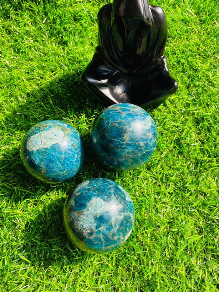 Blue apatute Sphere