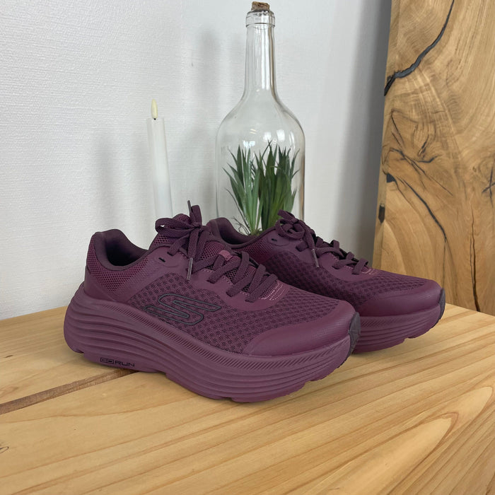 Bordeaux Skechers Max Cushioning Endeavour – stötdämpande komfort