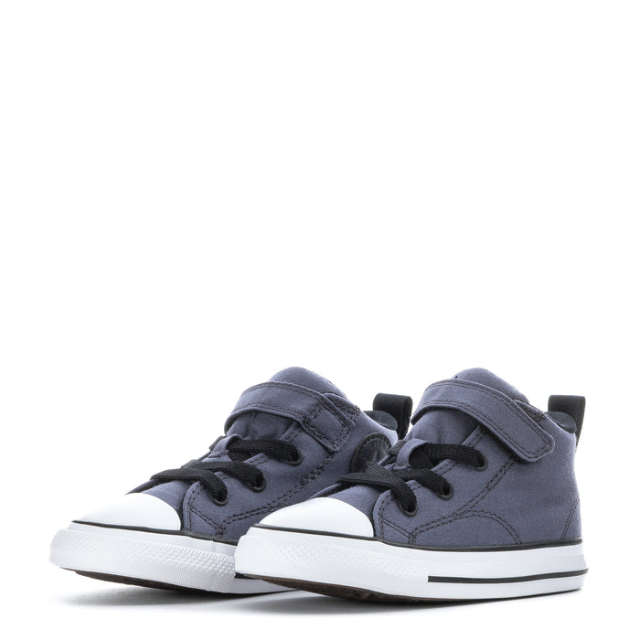 Pair of Chuck Taylor All Star toddler high-top sneakers, dark blue canvas and white rubber sole