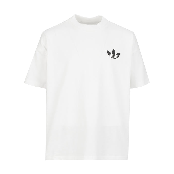 Youth white adidas trefoil logo T-shirt front, crew neck short sleeves