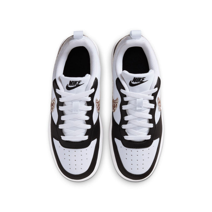 Youth low-top sneakers, white laces and black heel collar with leopard print Swoosh