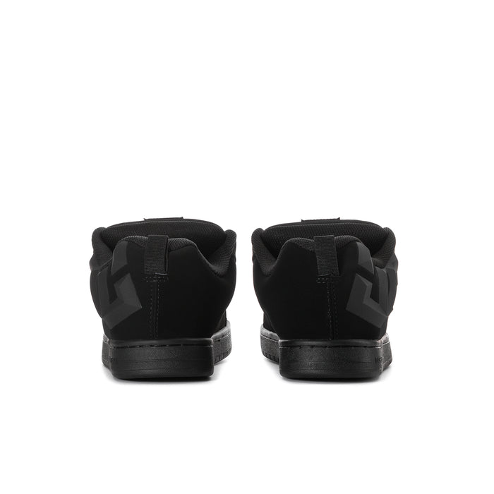 Black low-top sneakers, back view with heel tab and lace-up