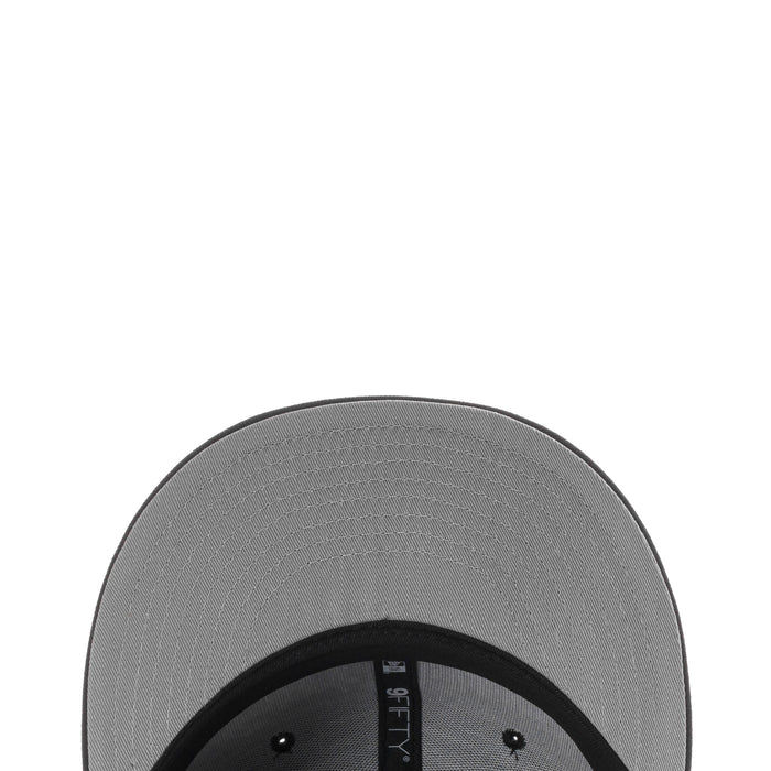 Gray cap lining with black inner brim trim