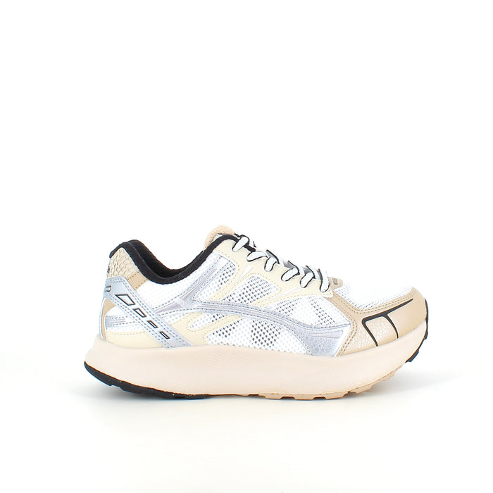 Freja Runner sneaker från WODEN