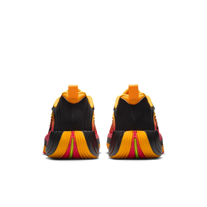 Men's basketball shoe heels, black back with orange collar and pink-yellow sole