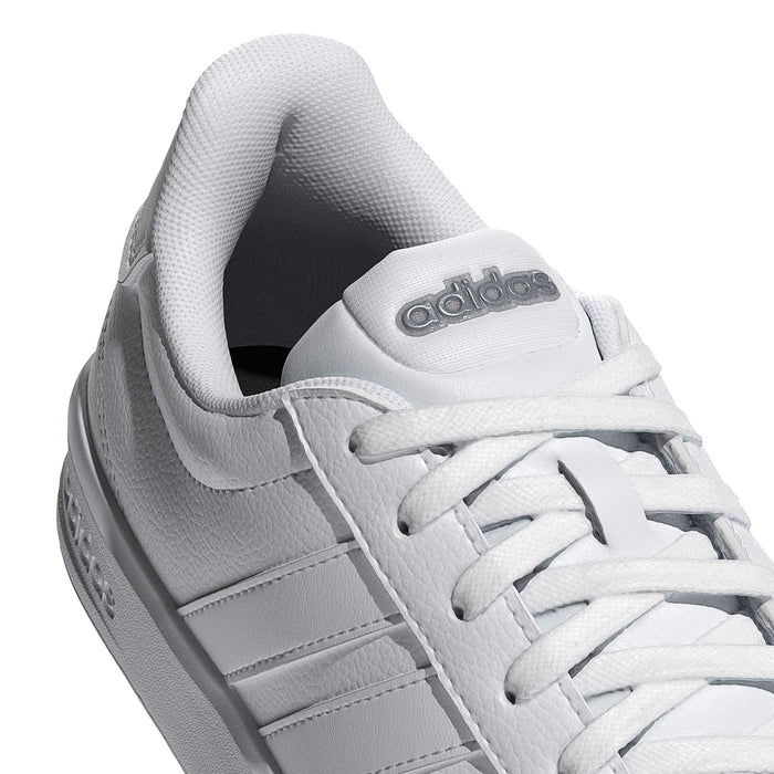 White adidas Grand Court 3.0 women's sneakers, close-up of lace and padded collar