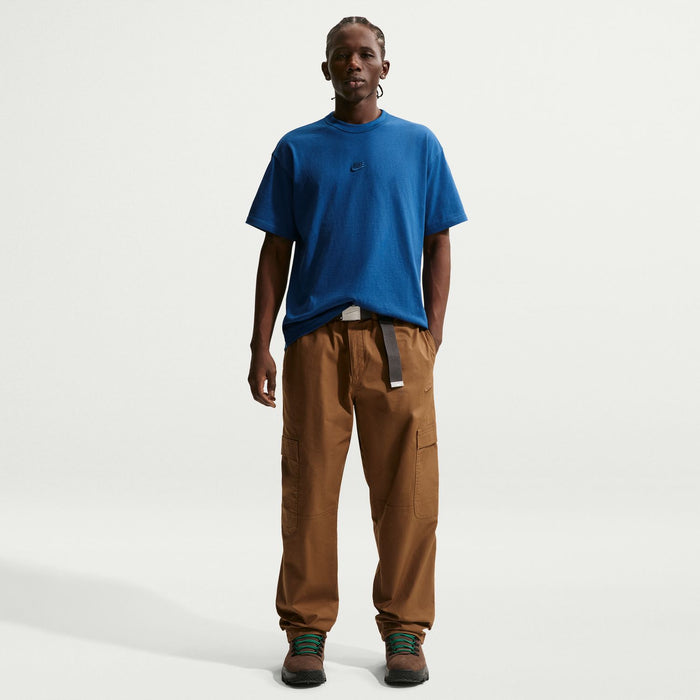 Court blue men’s crewneck T-shirt with short sleeves and chest logo