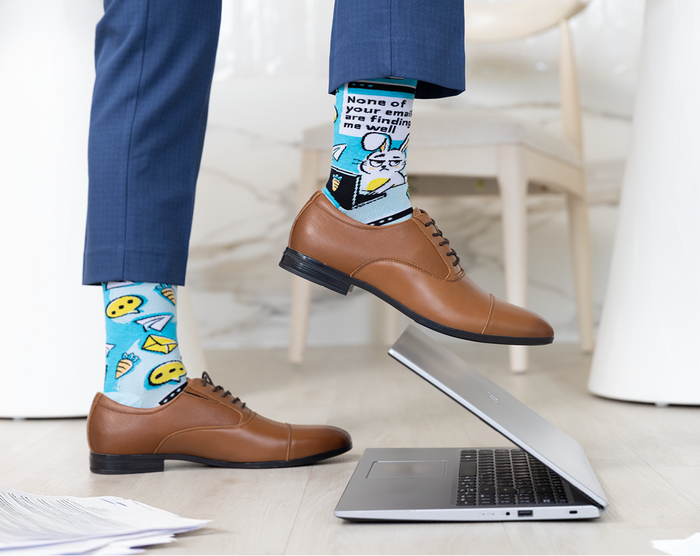 FUNNY BUNNY EMAIL MEN'S NOVELTY CREW SOCKS - UPTOWN