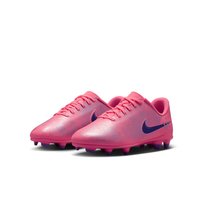 Youth pink soccer cleats, front-left and front-right showing laces and studs