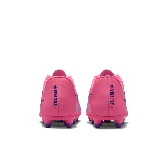 Youth pink soccer cleat heels and outsole studs, rear view