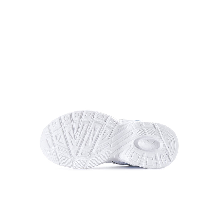 Kids sneakers outsole tread, white rubber sole with patterned grip