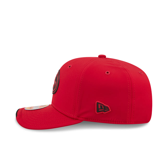 Red 49ers sideline cap with New Era logo on front panel and curved brim