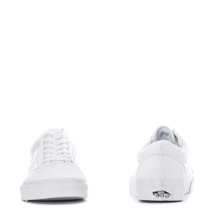 Youth white low-top skate sneakers, back view with heel collar
