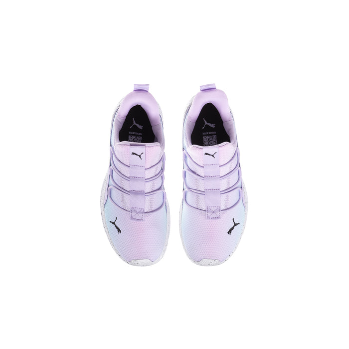 Kids wide sneakers light purple with heel tab and PUMA logo, lace-up rear view