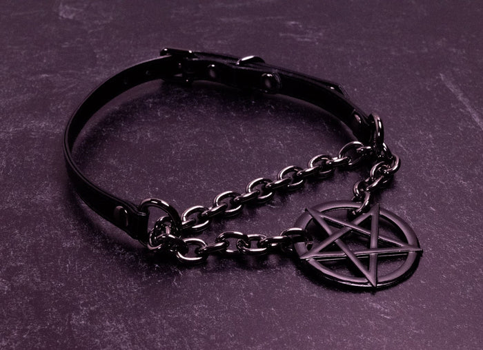 Pentacle  Ring Black Vegan Leather Martingale Collar