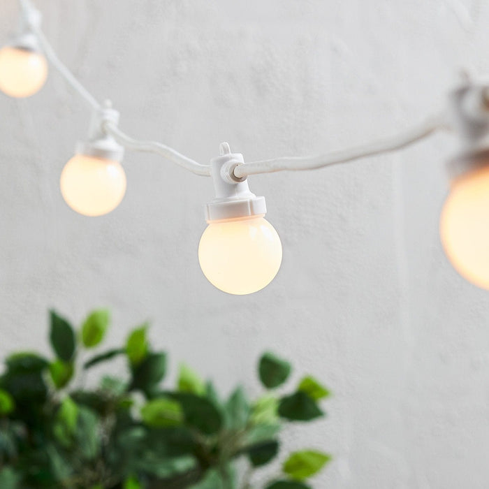 Pro Connect 15m 30 Warm White Connectable Festoon Lights White Cable