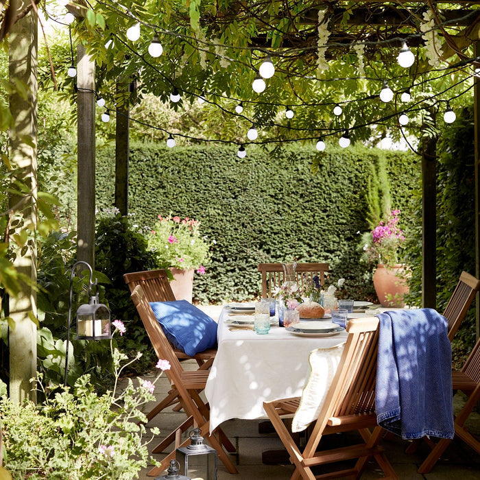PR10WG_white-festoon-light-canopy-alfresco-dining_P2_d4fa25a8-89d6-48d6-89de-dc46b9c69723.jpg