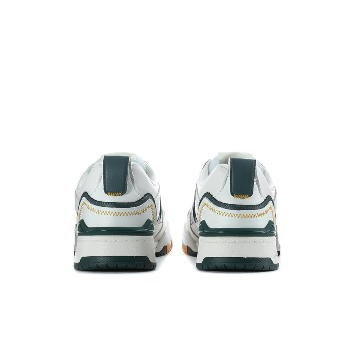 Recoil Targon men's sneakers rear view, white with dark green heel tabs and orange stripe
