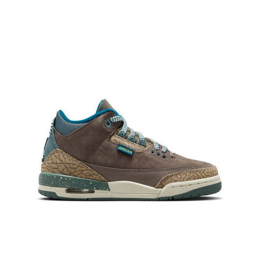 Youth Retro 3 sneakers in dark brown with teal lining, lace-up and suede panels