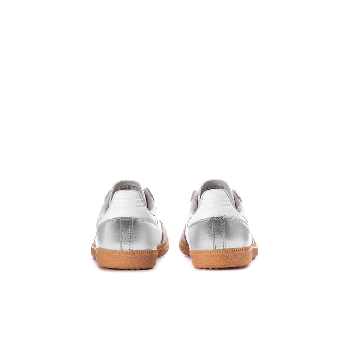 Kids Samba sneakers with back heel tab; silver leather and gum rubber sole