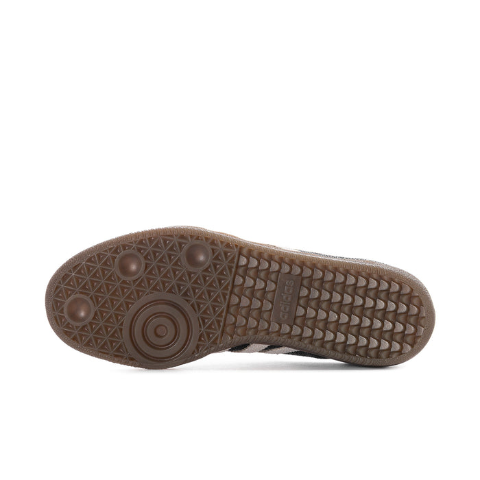 Gum-brown outsole for Adidas Samba OG sneaker with textured tread pattern