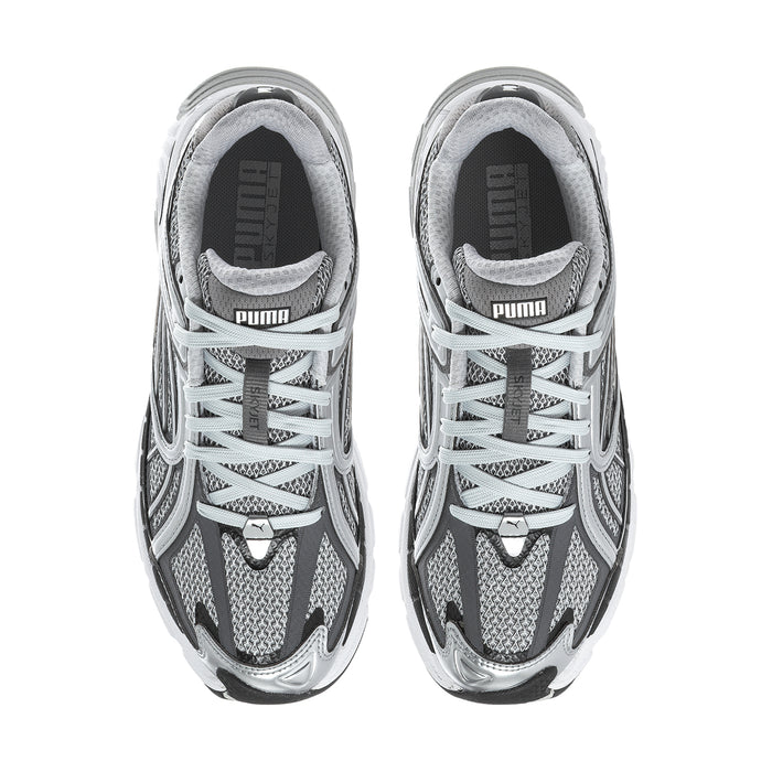 Women's PUMA running shoes, lace-up silver mesh with padded tongue
