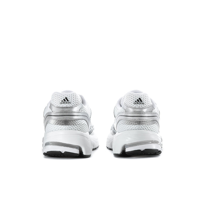 Men's sneakers heel view with white back panels and cushioned midsole.