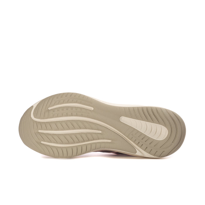 Women's sneaker outsole, tan rubber tread with light cream heel platform