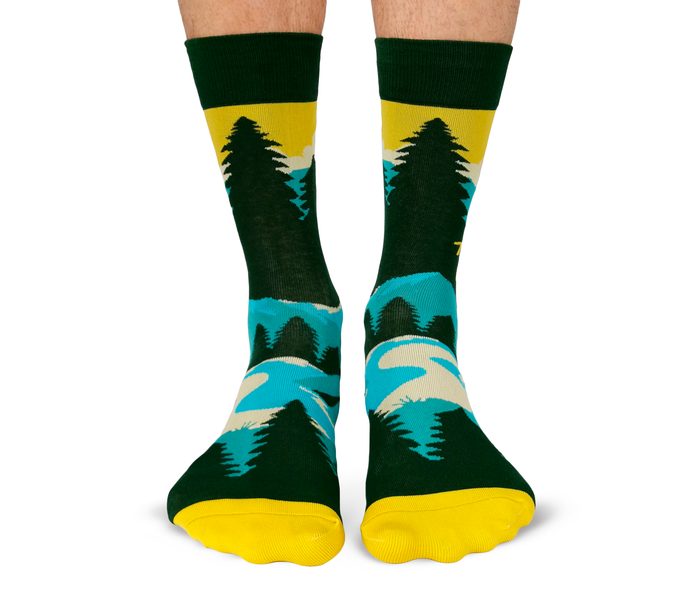 FUN MEN'S NOVELTY CREW HIKING SOCKS - UPTOWN SOX
