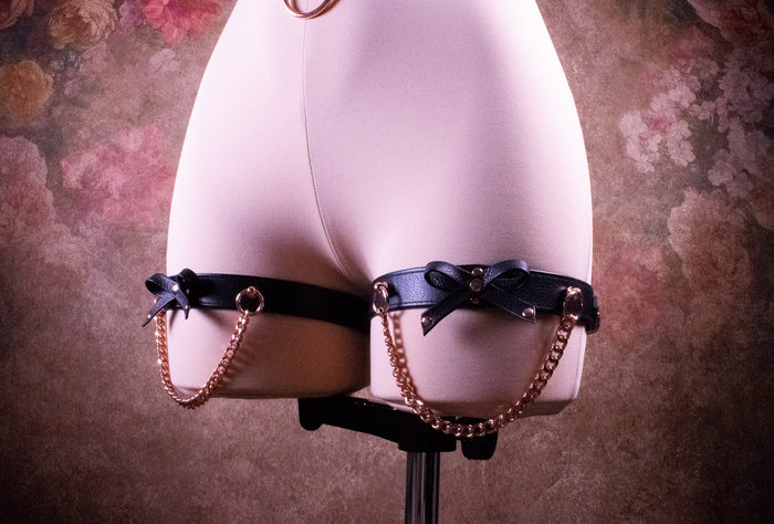THIGH CUFFS - Black Leather _ LIMITED _