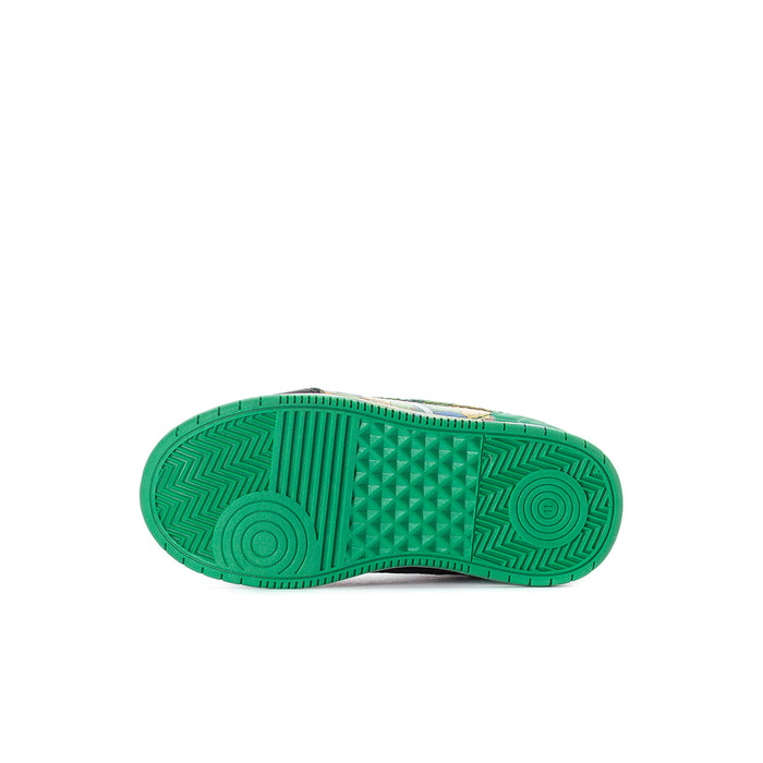Kids TMNT court sneaker outsole with green textured traction tread