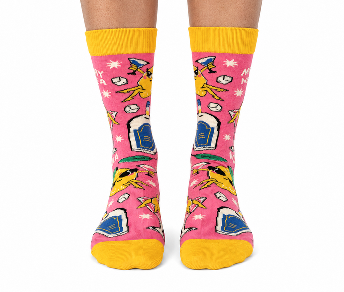 VODKA MOM - GIFT FOR MOM -WOMEN'S CREW SOCKS - UPTOWN SOX