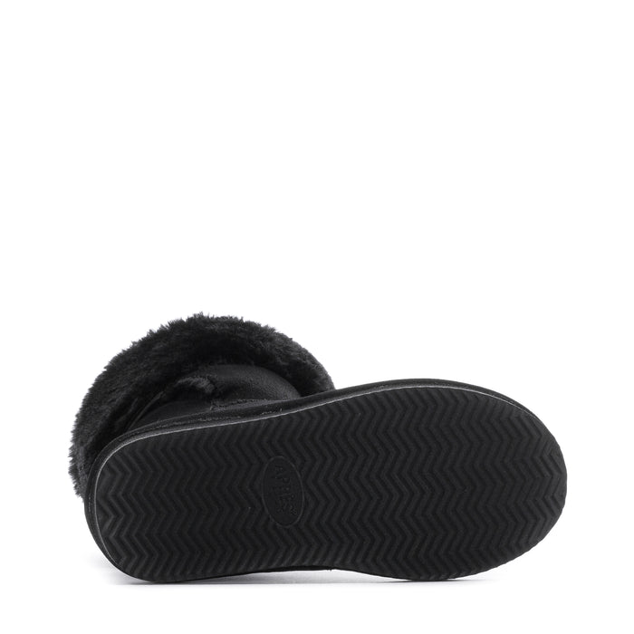 Kids wrap boot outsole view with textured tread and faux-fur upper