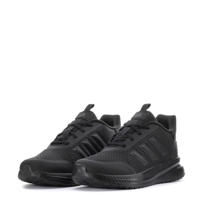 Youth black lace-up running sneakers, two-quarter view with padded collars